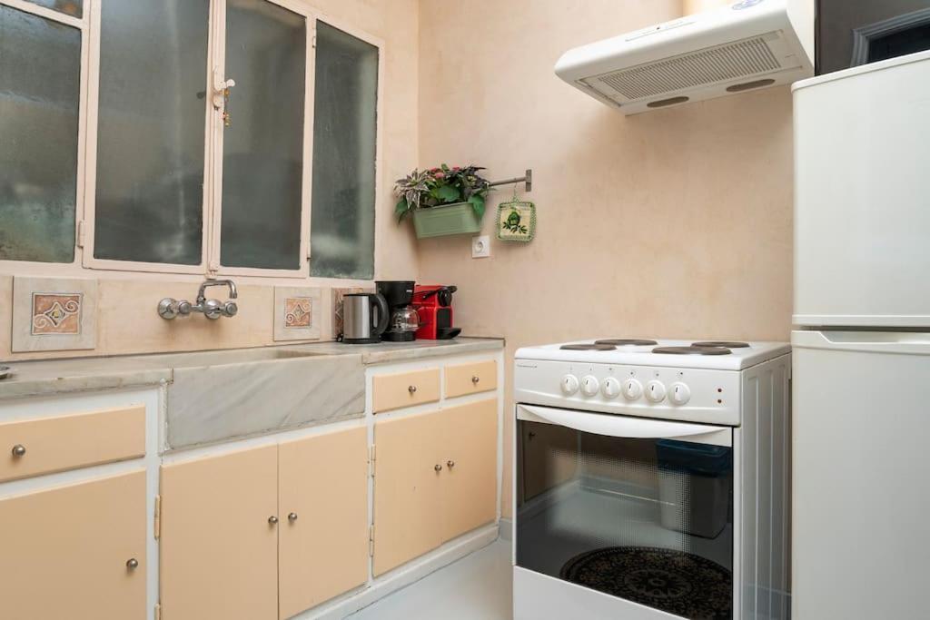 Openair Hot Tub/Big Balcony/Great Boutique Apt Atene Esterno foto